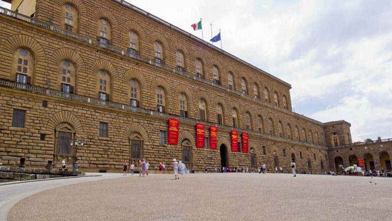 15 Palazzo Pitti